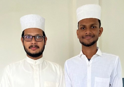 Two Muslim students of Kerala presented an example of India’s inclusive culture