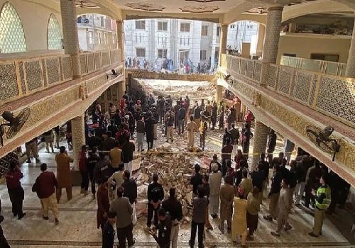 पाकिस्तान : पेशावर की मस्जिद में आत्मघाती हमला, 28 की मौत, 150 से ज्यादा घायल