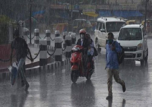 जानिए देश के मौसम का मिजाज, झारखंड में बारिश तो बिहार में ओलावृष्टि संभव