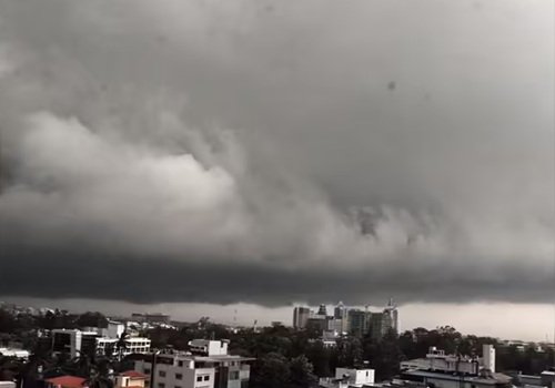 झारखंड में मानसून का दस्तक, लगातार दूसरे दिन भी होती रही बारिश, मौसम विभाग ने जारी किया रेड अलर्ट