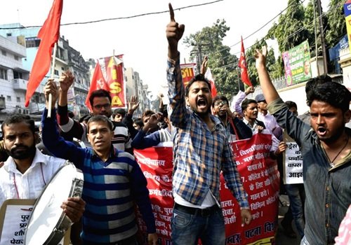 समकालीन श्रम-संघर्ष और मार्क्सवाद व मुख्यधारा के कथित श्रम संगठनों की प्रासंगिकता