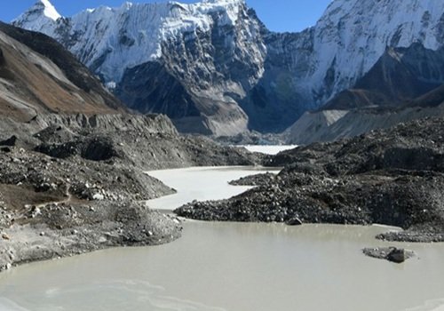 हिमालय पर कालिख और पिघलते ग्लेशियर