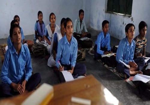सरकारी स्कूलों की गुणवत्ता का पैमाना अब नामांकन नहीं, सीखने के परिणाम हों